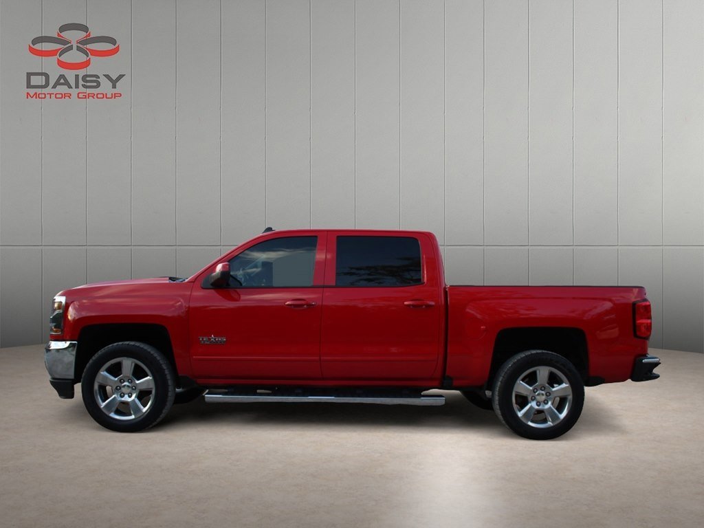 Used 2018 Chevrolet Silverado 1500 LT w/ Texas Edition image 8