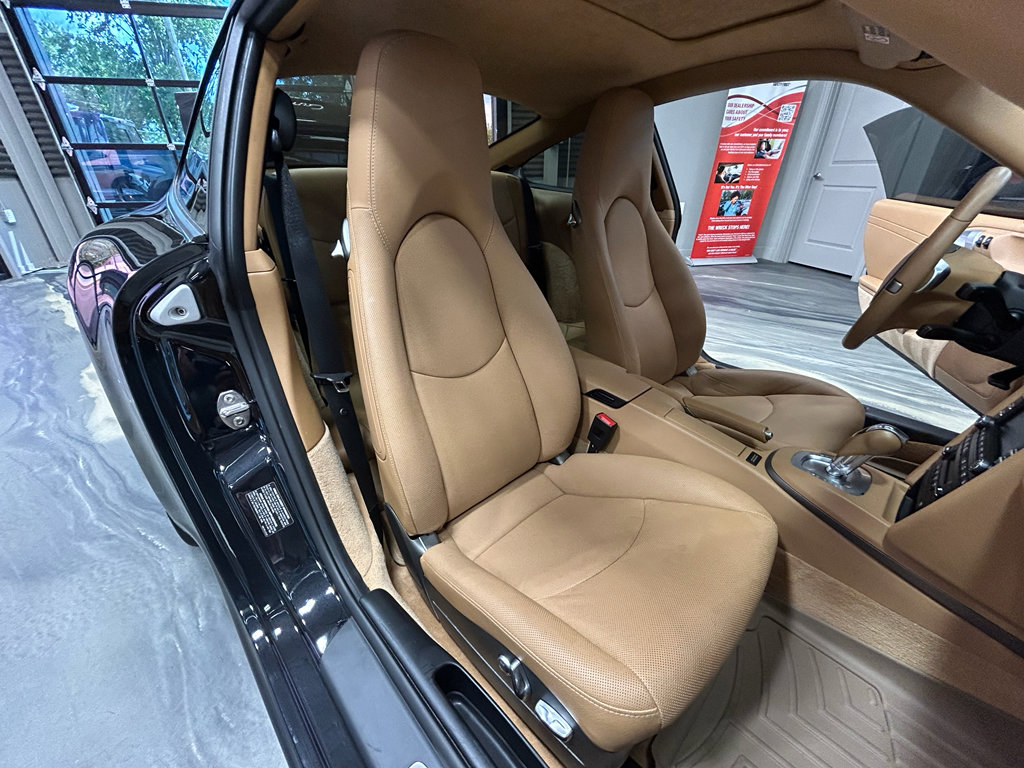 Used 2009 Porsche 911 Carrera RWD image 4