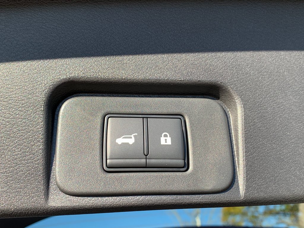 New 2026 Nissan Rogue SV image 5