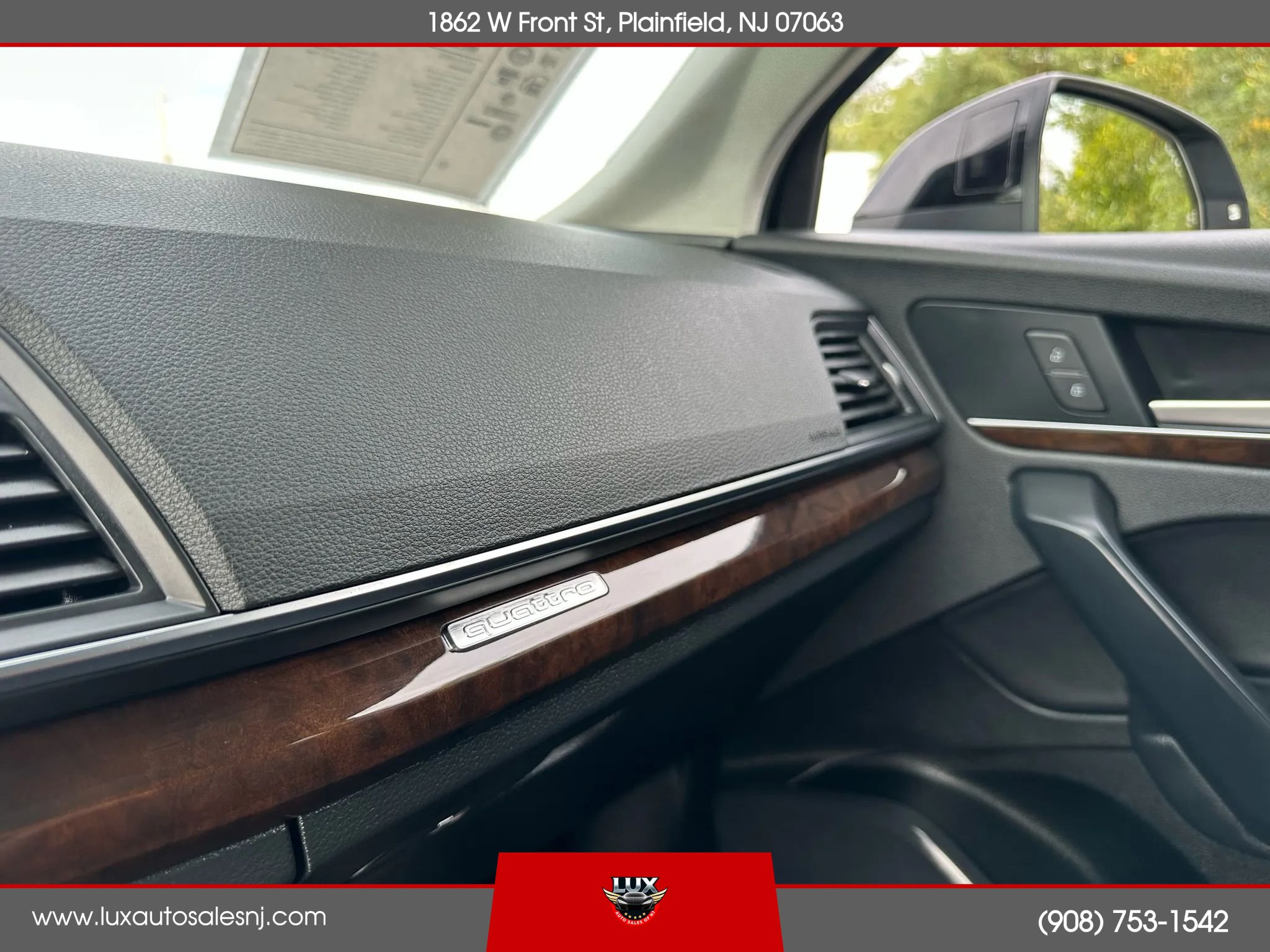 Used 2020 Audi Q5 e Premium w/ Convenience Package AWD/4WD image 45