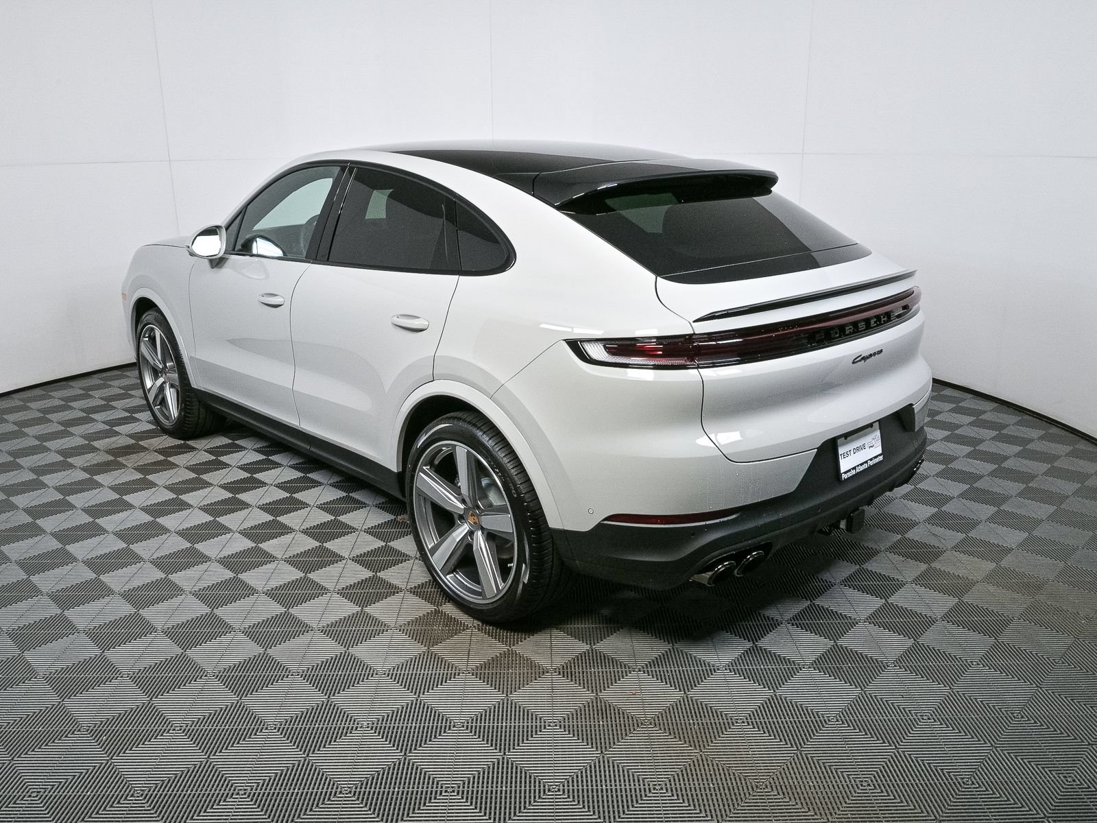 New 2026 Porsche Cayenne Coupe AWD/4WD image 3