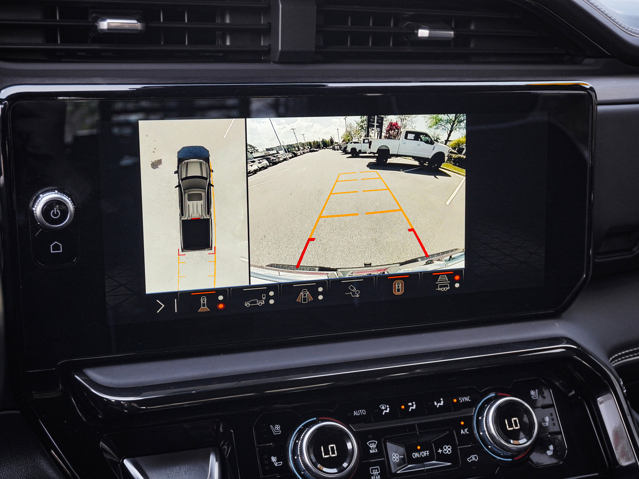 Used 2024 GMC Sierra 1500 AT4X image 25