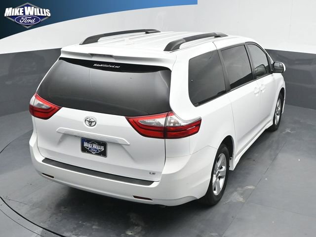 Used 2020 Toyota Sienna LE image 15