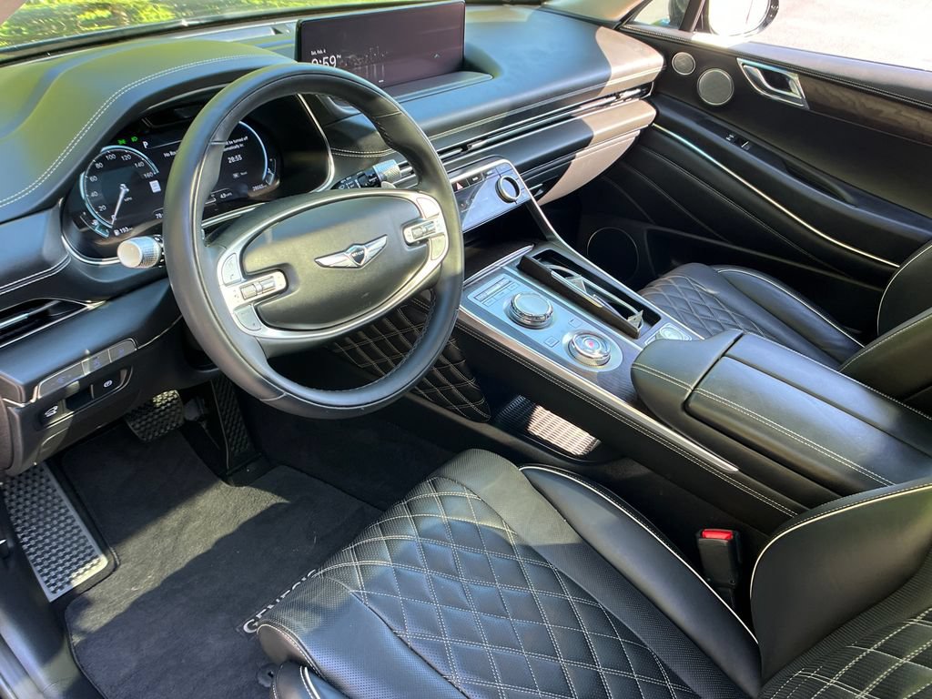 Used 2024 Genesis GV80 3.5T w/ Prestige Package AWD/4WD image 10