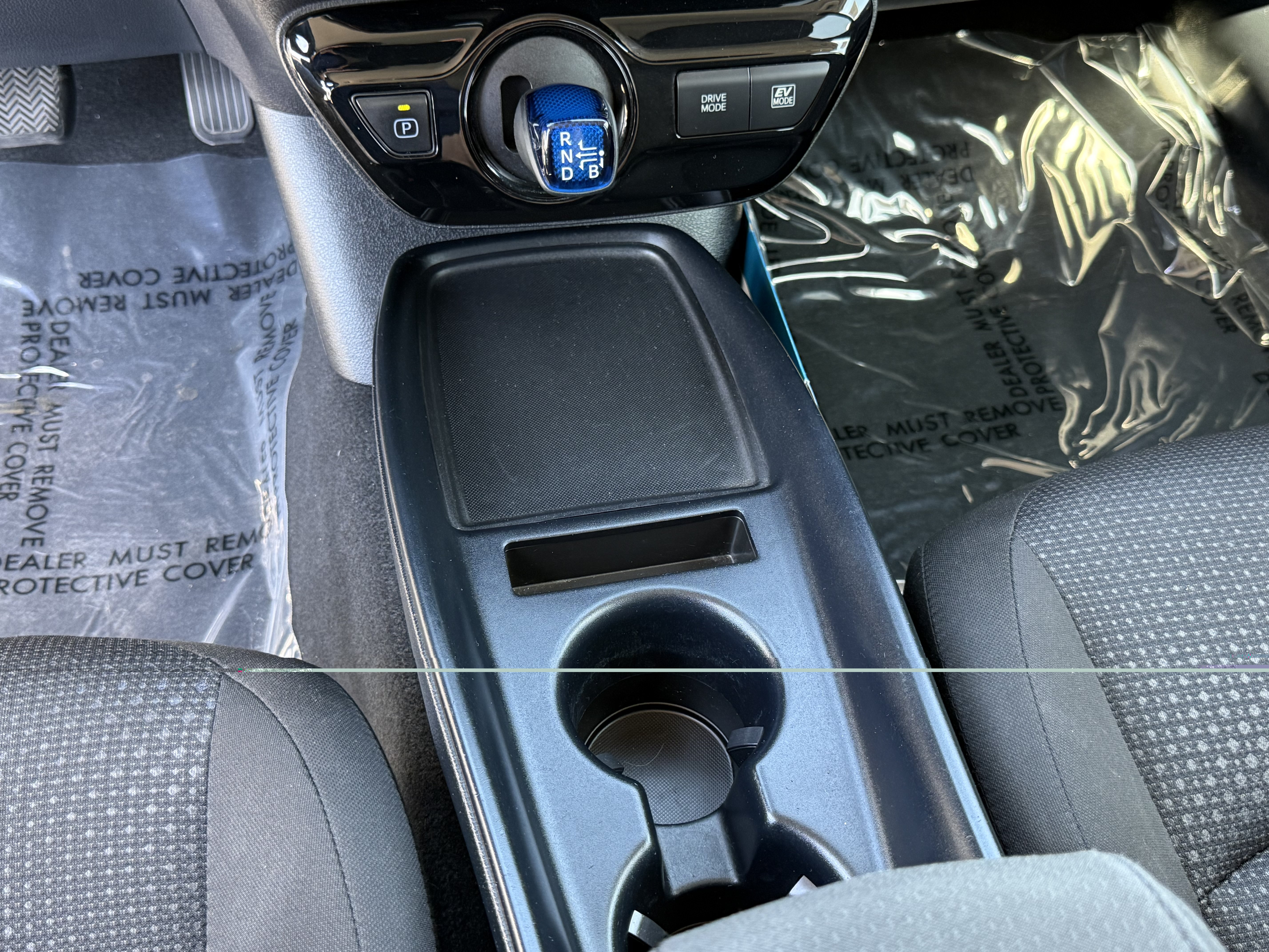 Used 2021 Toyota Prius LE w/ Carpet Mat Package (TMS) AWD/4WD image 25