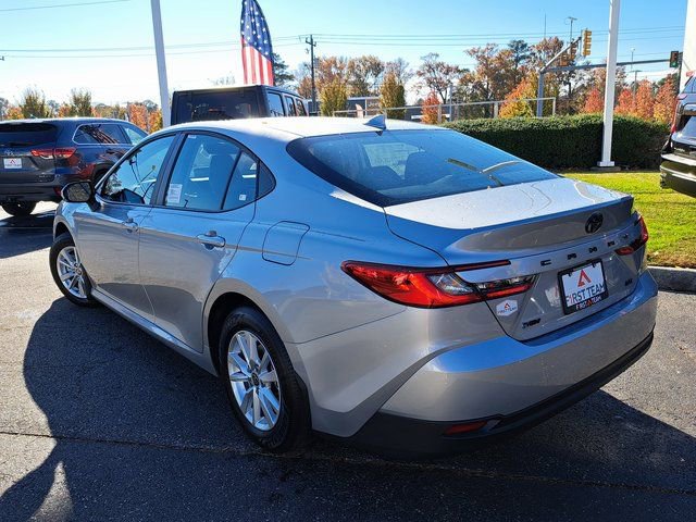 New 2026 Toyota Camry LE image 8