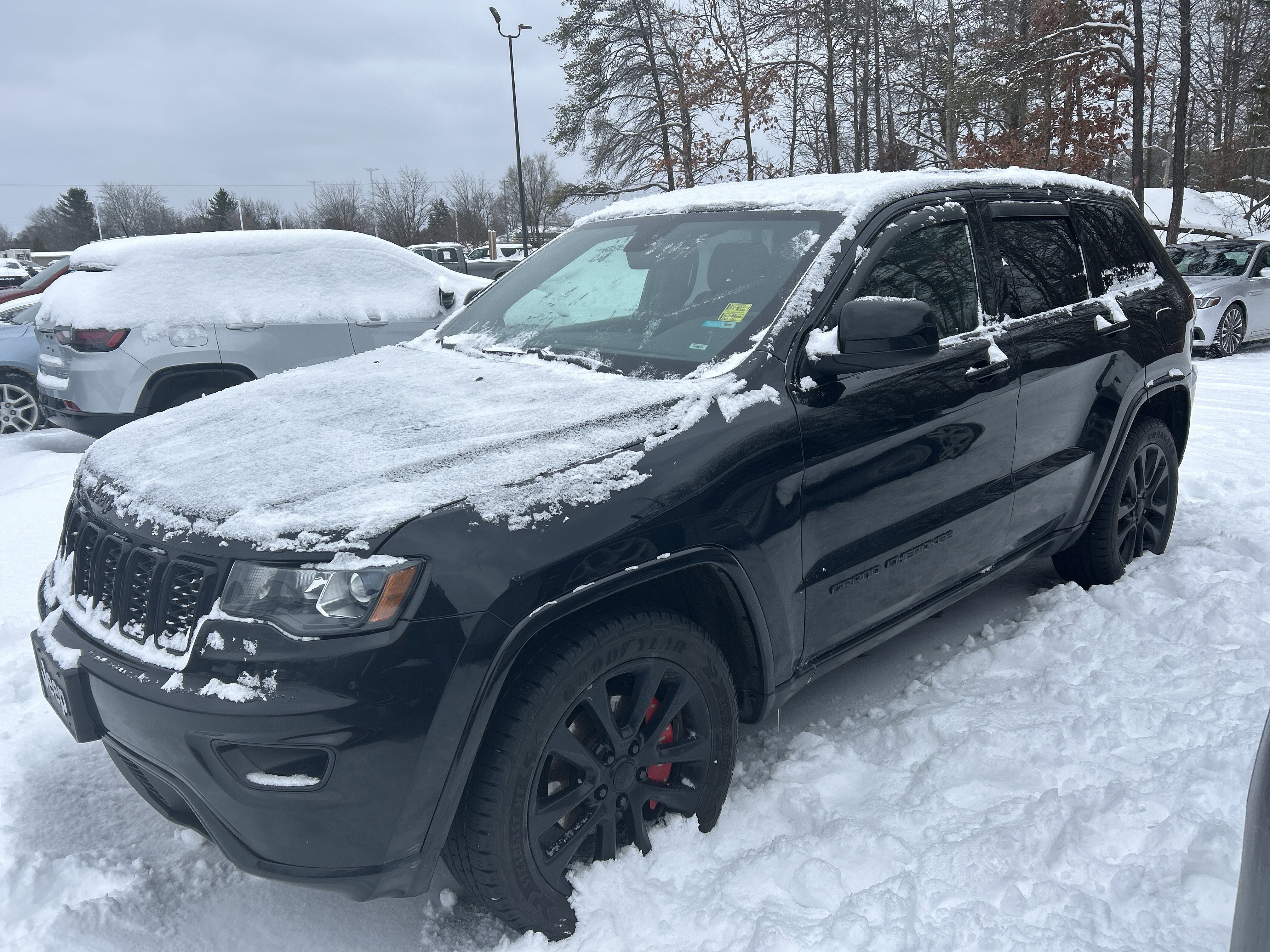 Used 2018 Jeep Grand Cherokee Altitude image 7