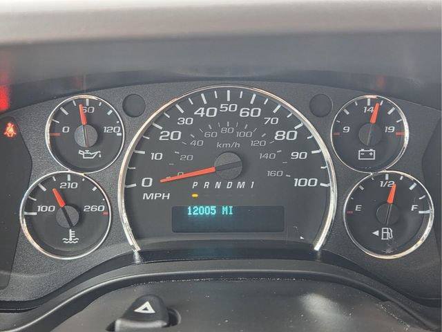 Certified 2025 Chevrolet Express 2500 w/ Driver Convenience Package RWD image 32