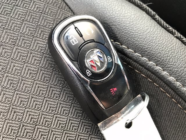 Used 2020 Buick Encore GX Preferred w/ Sport Touring Package FWD image 23