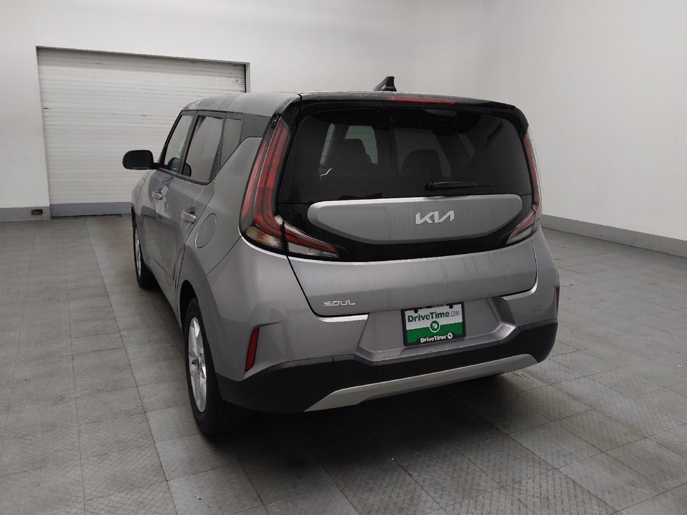 Used 2025 Kia Soul S image 5