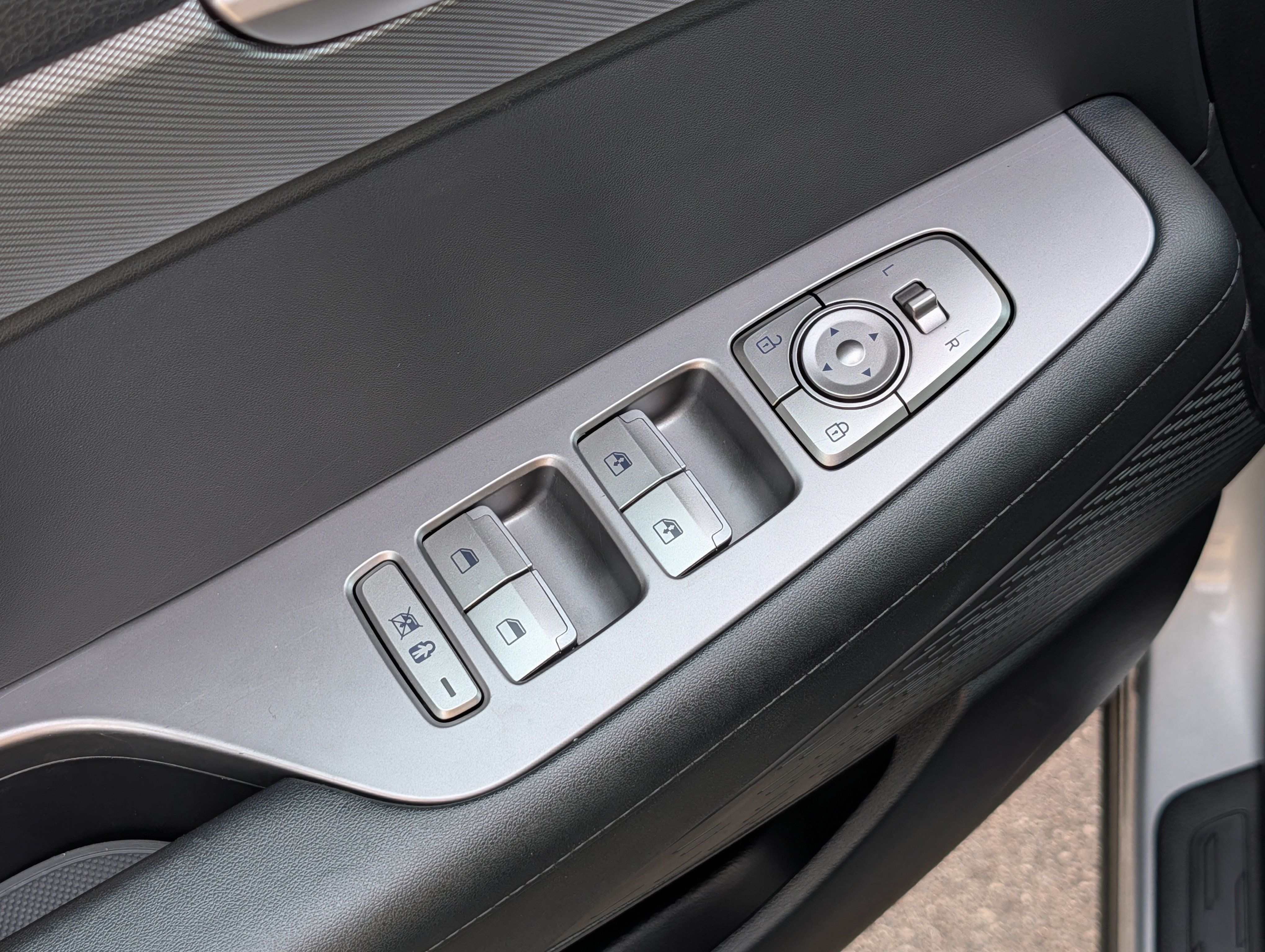Certified 2025 Hyundai Palisade SEL AWD/4WD image 19