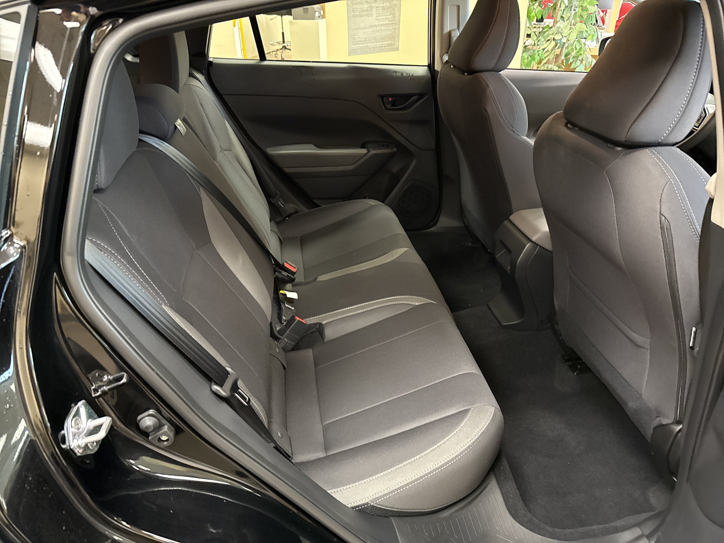 Used 2025 Subaru Impreza 2.0i AWD/4WD image 12