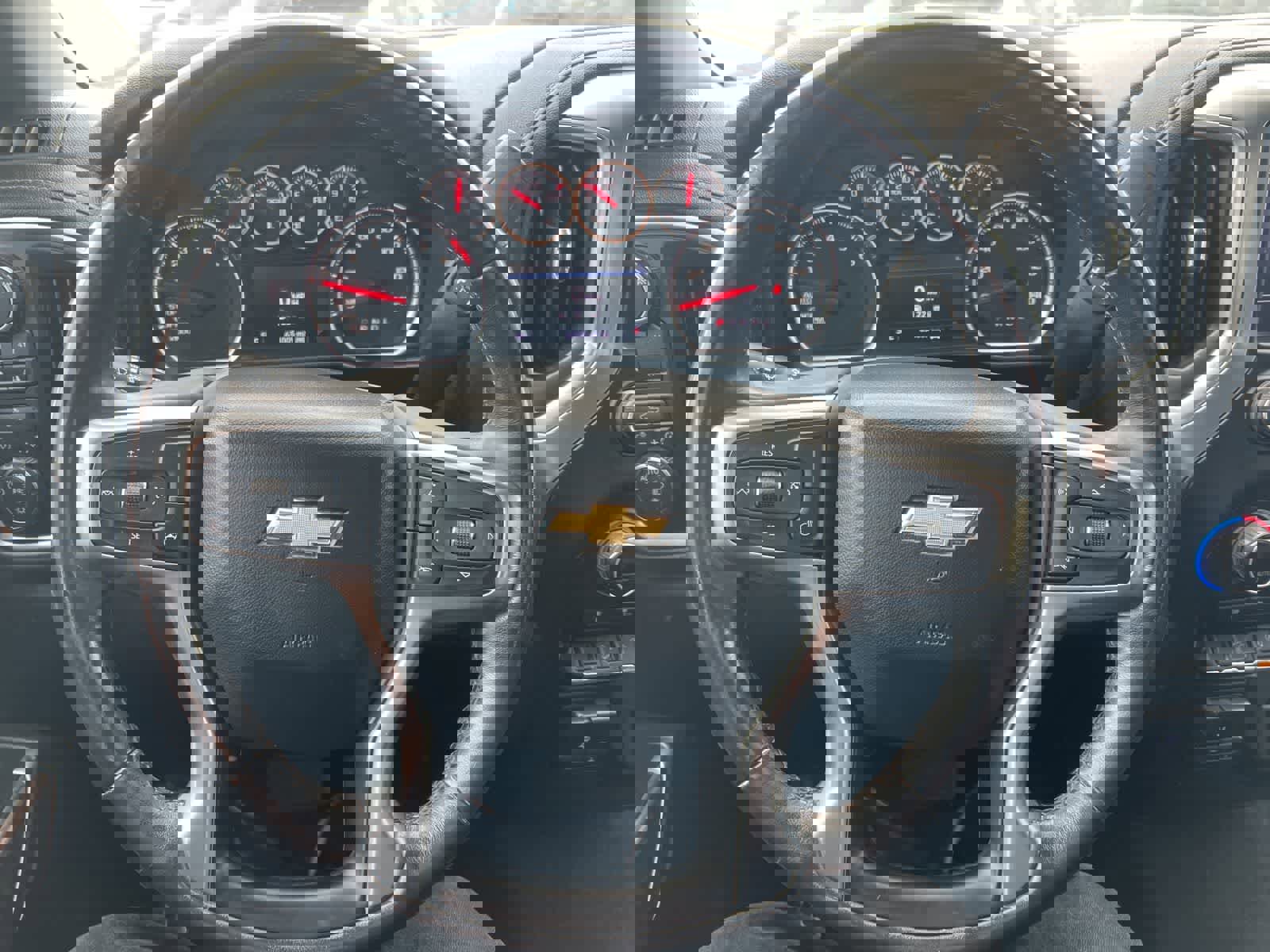 Used 2019 Chevrolet Silverado 1500 LT w/ All-Star Edition AWD/4WD image 20