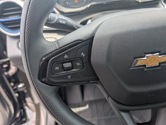 New 2026 Chevrolet Trax LS w/ LS Convenience Package FWD image 16