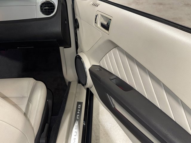 Used 2011 Ford Mustang Premium w/ 202A Rapid Spec Order Code image 9