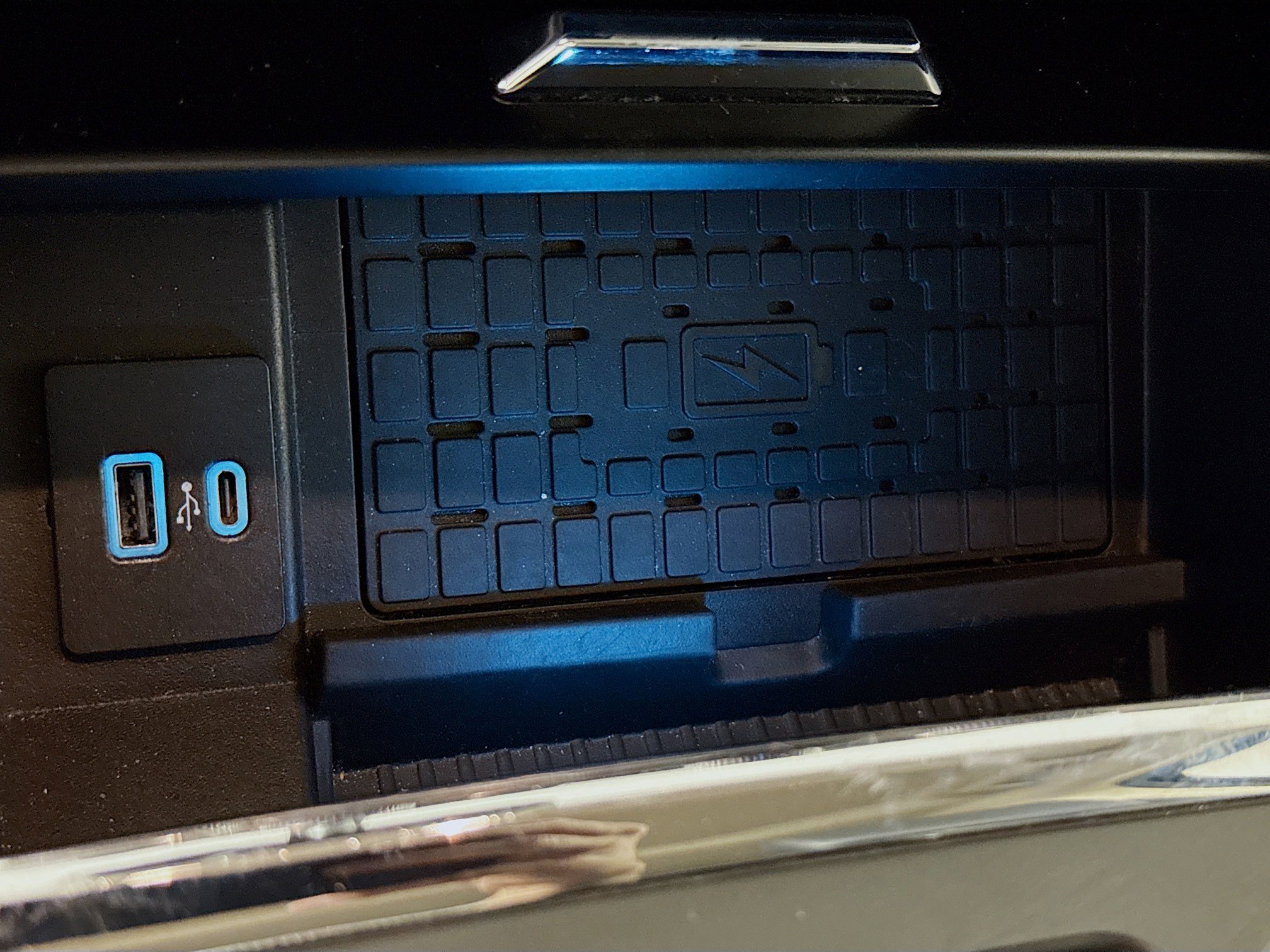 Used 2024 Ford Expedition XLT image 19