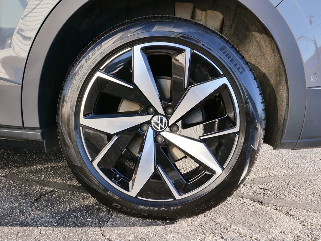 Used 2024 Volkswagen ID.4 Pro S image 32