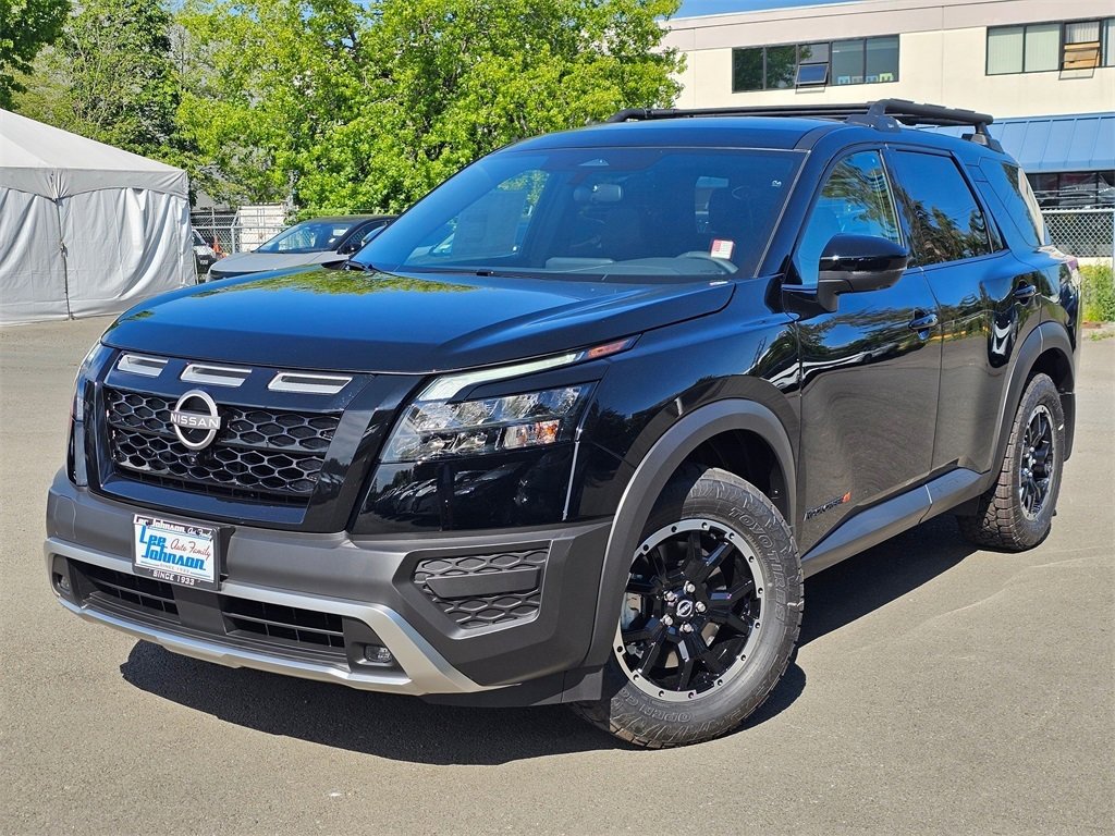 New 2025 Nissan Pathfinder Rock Creek