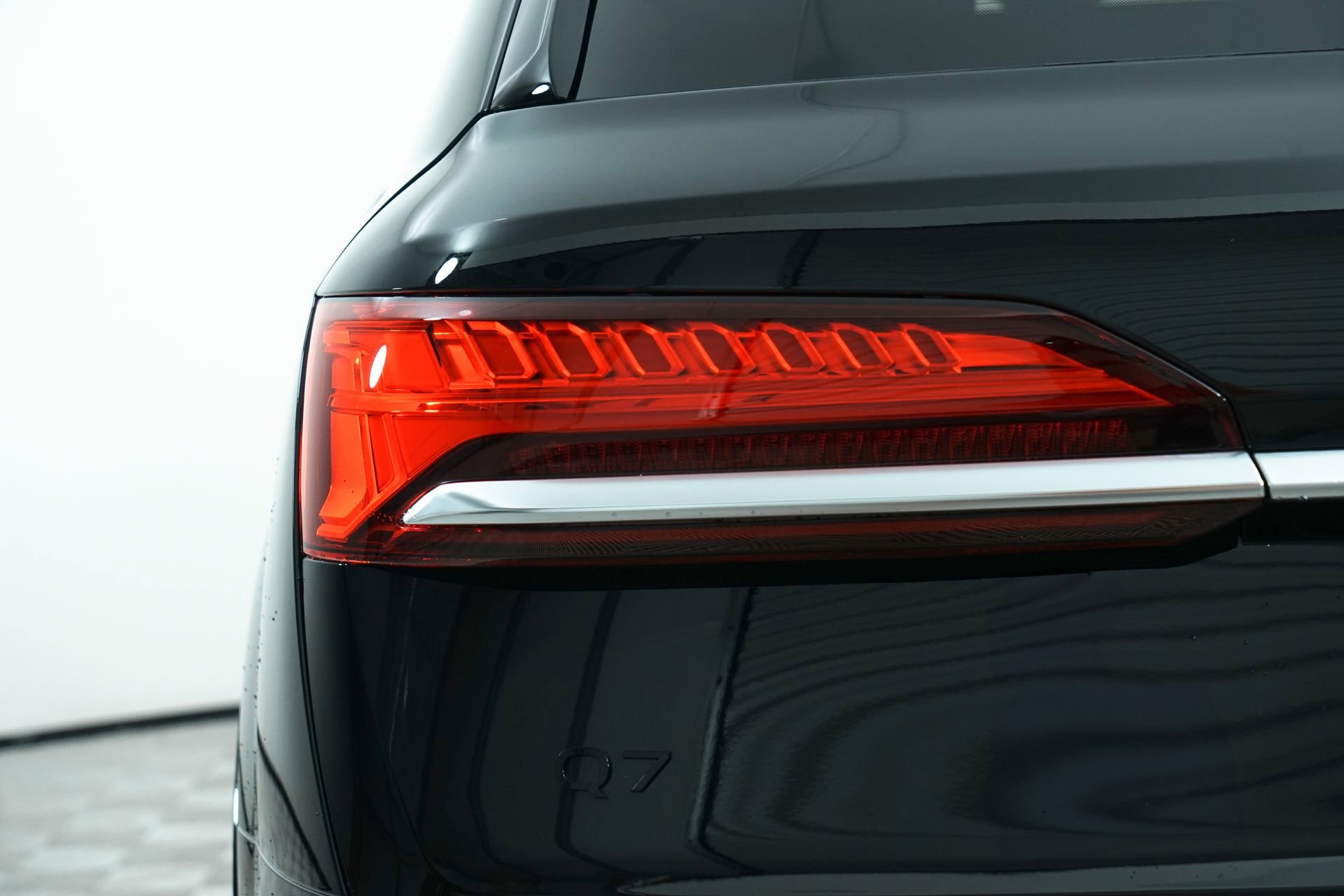 New 2025 Audi Q7 3.0T Prestige image 15