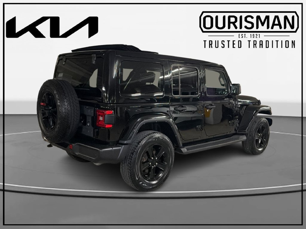 Used 2022 Jeep Wrangler Unlimited Sahara AWD/4WD image 4
