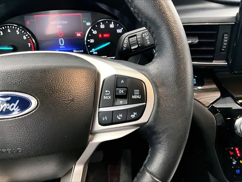 Used 2023 Ford Explorer Limited w/ Equipment Group 301A image 25