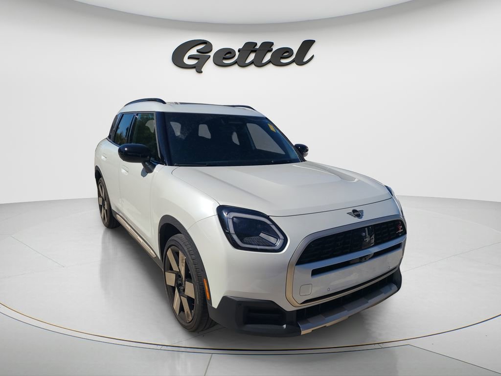 Used 2025 MINI Cooper Countryman S w/ Comfort Package Max image 30