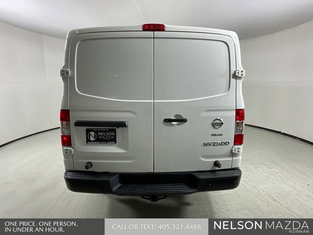 Used 2021 Nissan NV 2500 SV w/ Navigation Package image 9