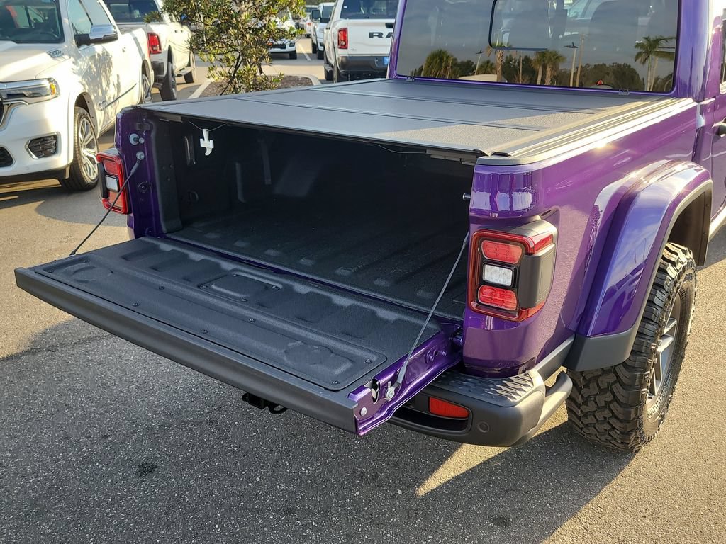 New 2026 Jeep Gladiator Mojave AWD/4WD image 9