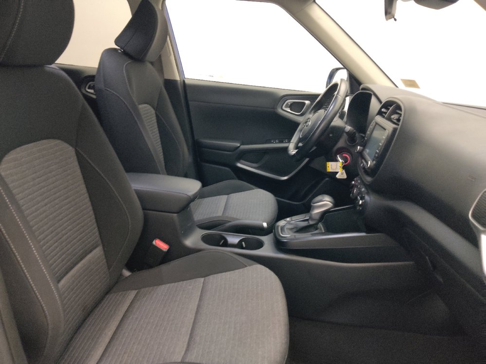 Used 2021 Kia Soul GT-Line FWD image 21