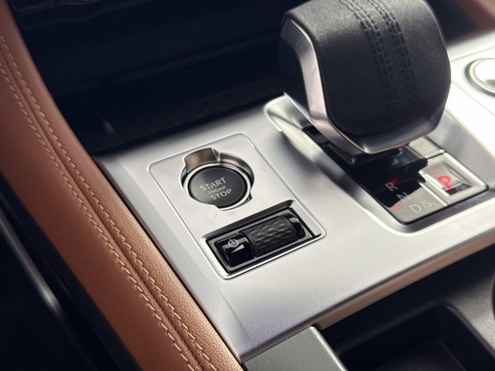 New 2026 Jaguar F-PACE R-Dynamic S AWD/4WD image 30