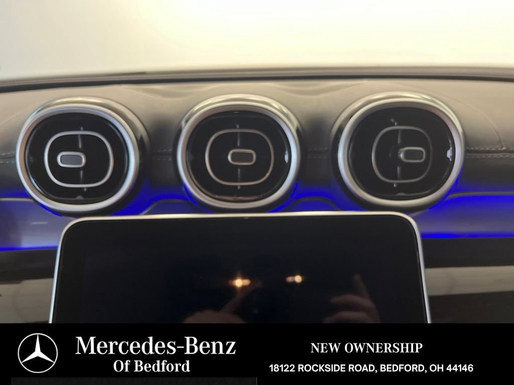 Used 2026 Mercedes-Benz GLC 300 4MATIC image 32