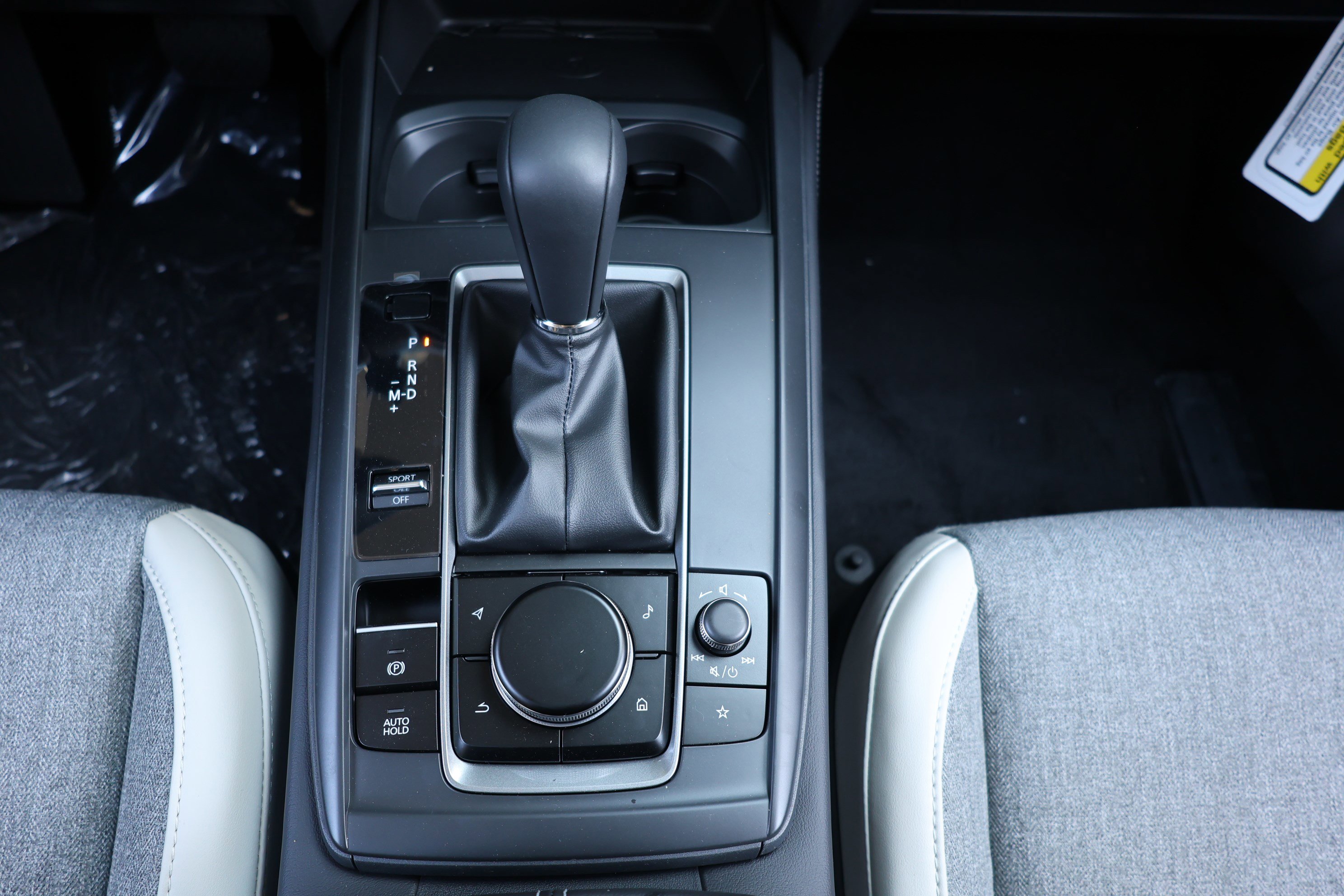 New 2026 MAZDA CX-30 Aire Edition image 24