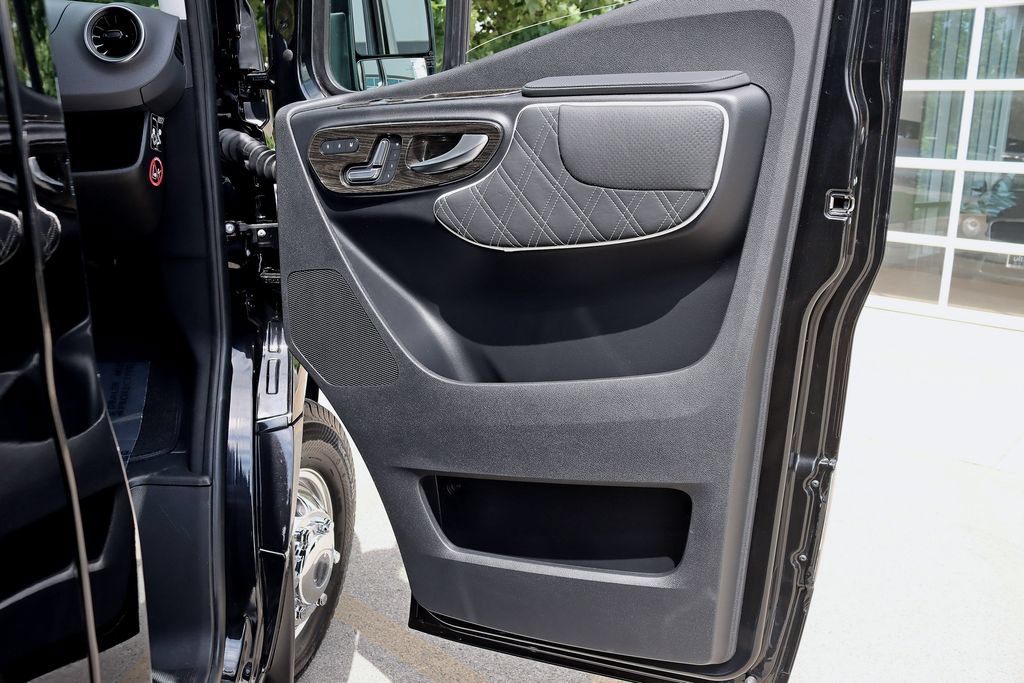 Used 2026 Mercedes-Benz Sprinter 3500 image 33