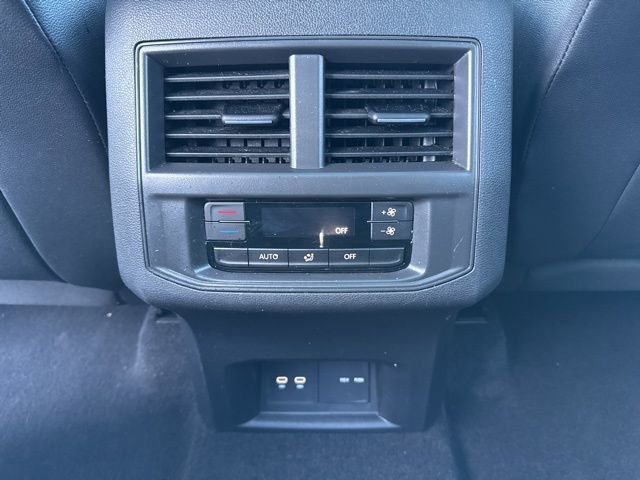 Used 2023 Volkswagen Atlas SEL R-Line image 26