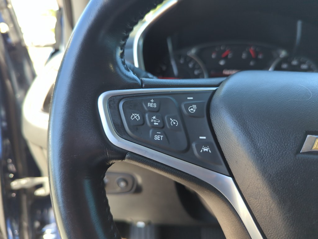 Used 2022 Chevrolet Equinox Premier FWD image 42