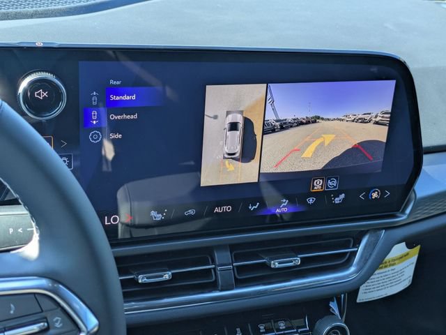 New 2026 Chevrolet Equinox EV LT w/ Comfort Package FWD image 19