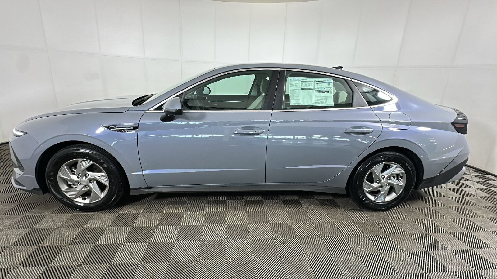 Certified 2026 Hyundai Sonata SE FWD image 7