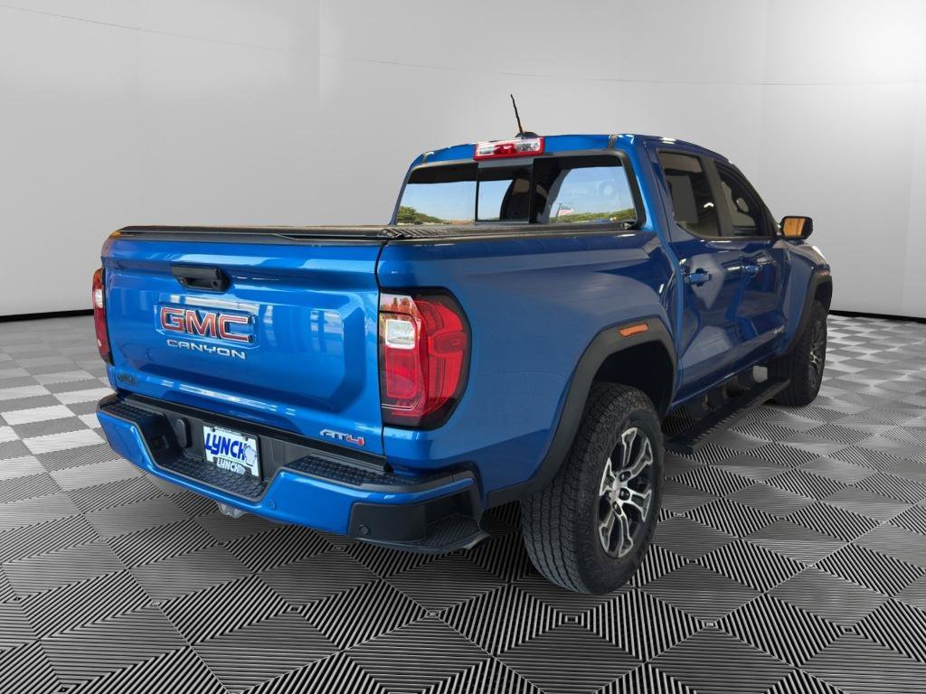 Used 2023 GMC Canyon AT4 w/ AT4 Premium Package AWD/4WD image 5