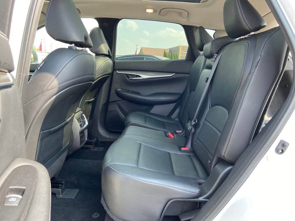 Used 2022 INFINITI QX50 Luxe image 14