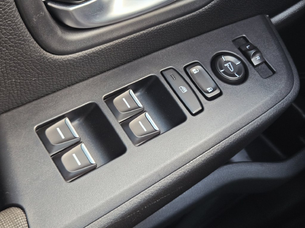 Certified 2026 Honda Pilot Sport image 29