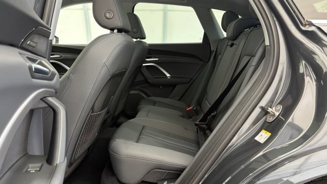 Used 2025 Audi Q5 Premium Plus AWD/4WD image 18