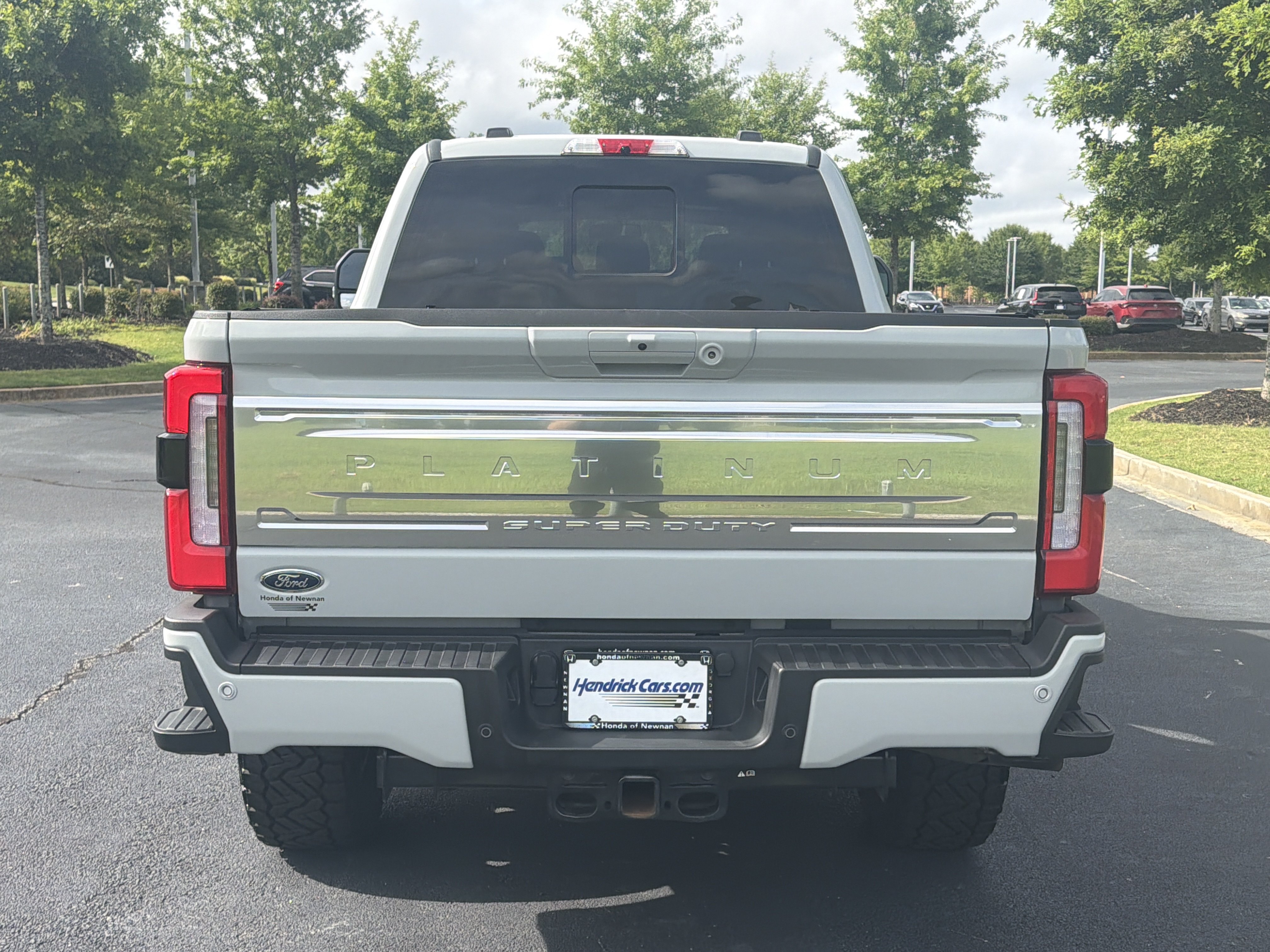 Used 2026 Ford F350 Platinum w/ Platinum Plus Package AWD/4WD image 8