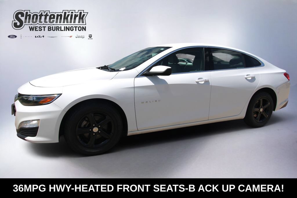 Used 2024 Chevrolet Malibu LT FWD image 1