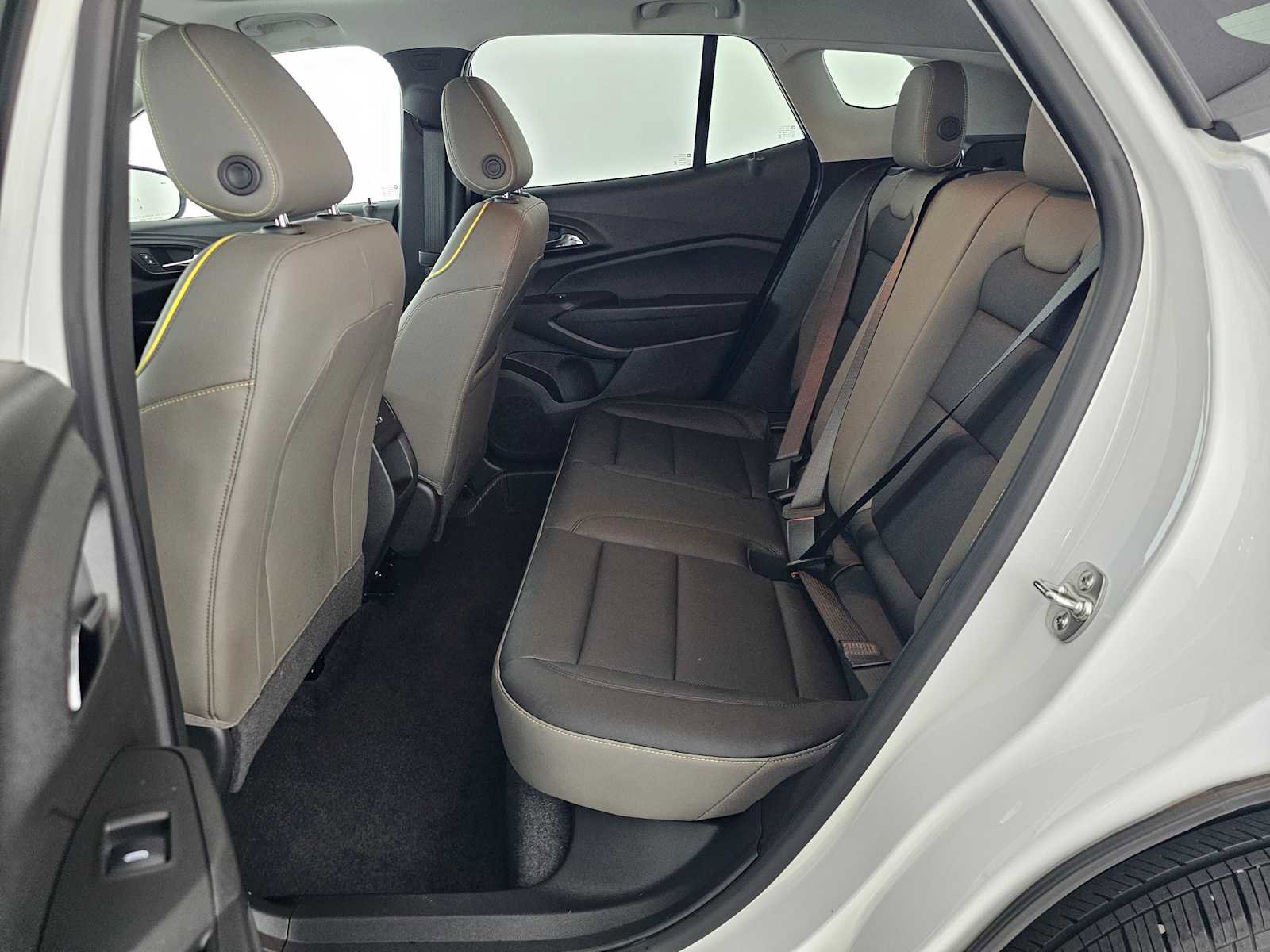 Used 2024 Chevrolet Trax ACTIV w/ Sunroof Package FWD image 16