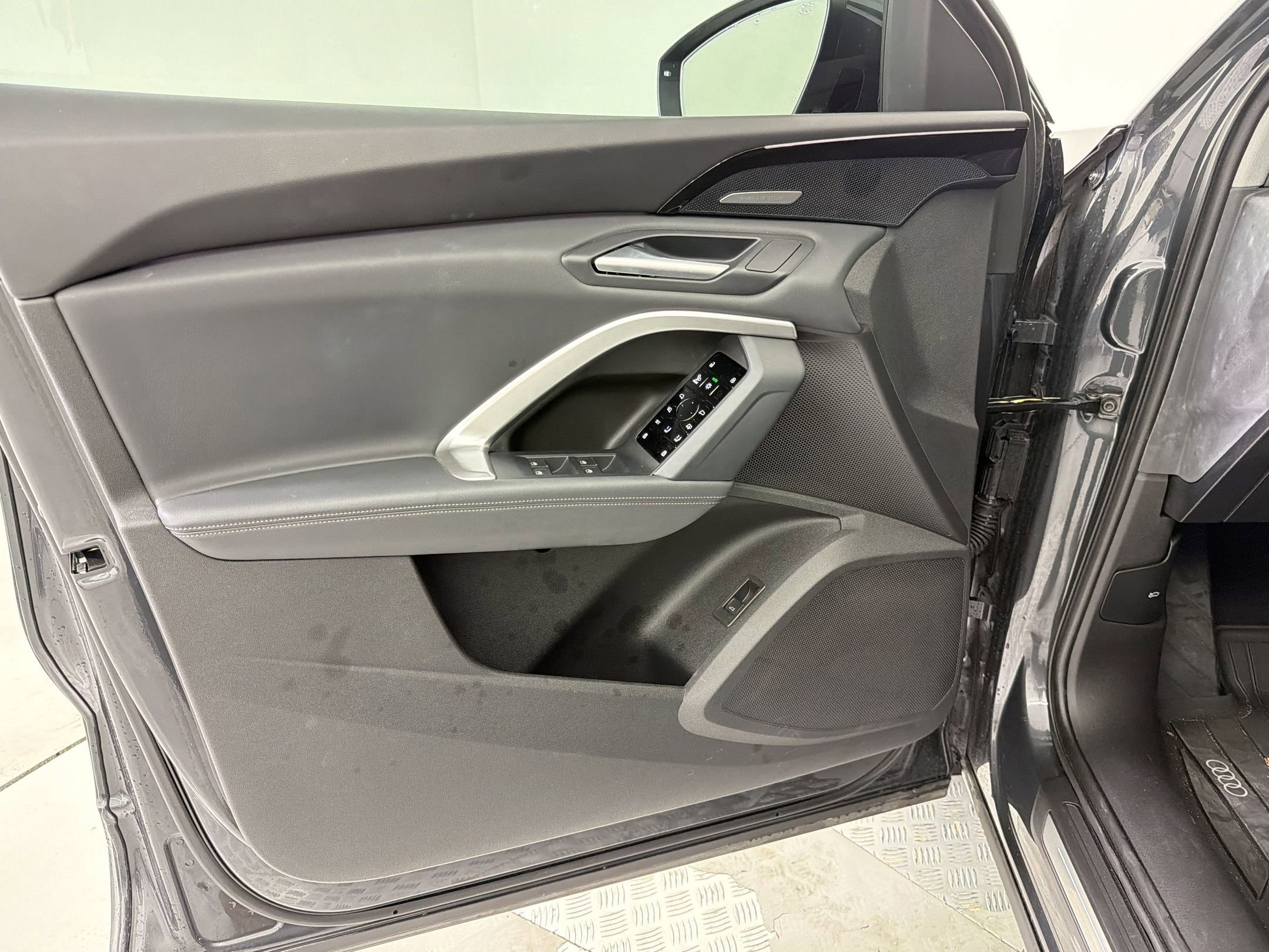 Certified 2025 Audi Q5 Premium w/ Premium Plus AWD/4WD image 25