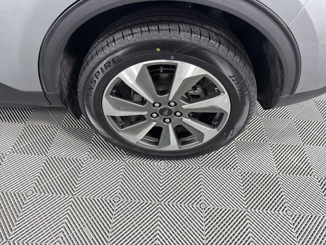 Used 2024 Ford Escape Platinum image 12