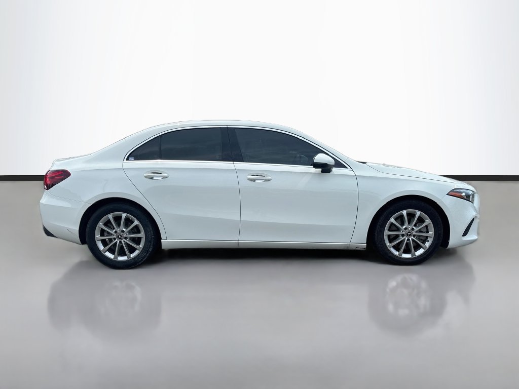 Used 2021 Mercedes-Benz A 220 image 4