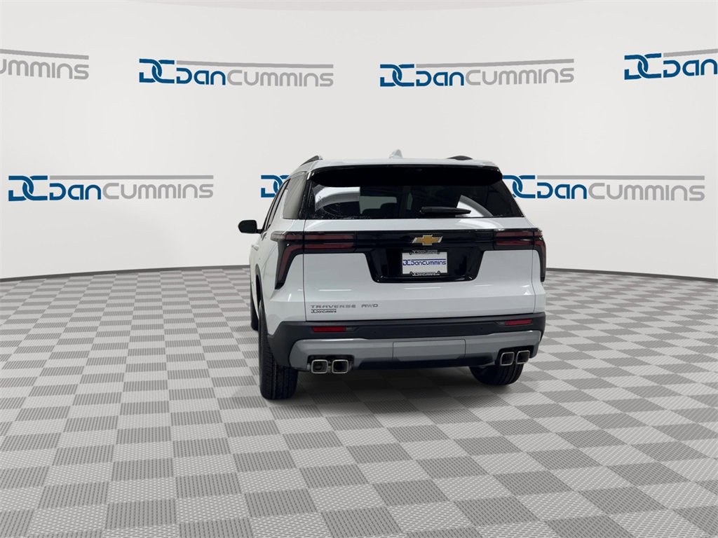New 2026 Chevrolet Traverse LT w/ Driver Confidence Package image 7