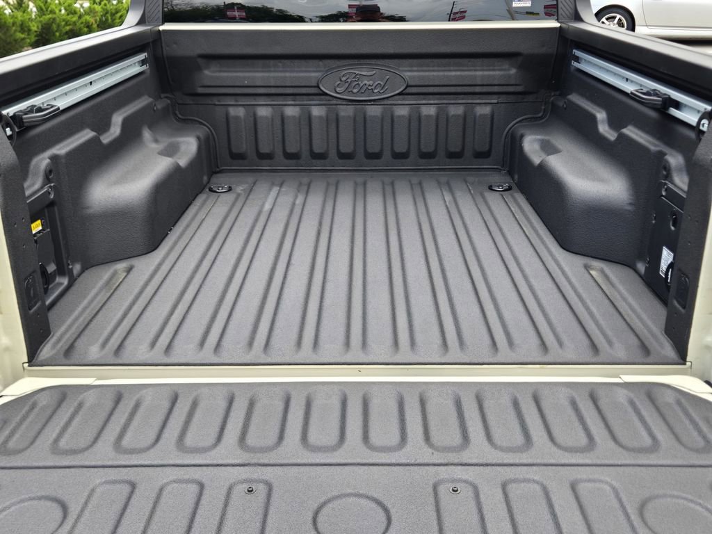 Used 2024 Ford Maverick Lariat w/ FX4 Off-Road Package AWD/4WD image 13