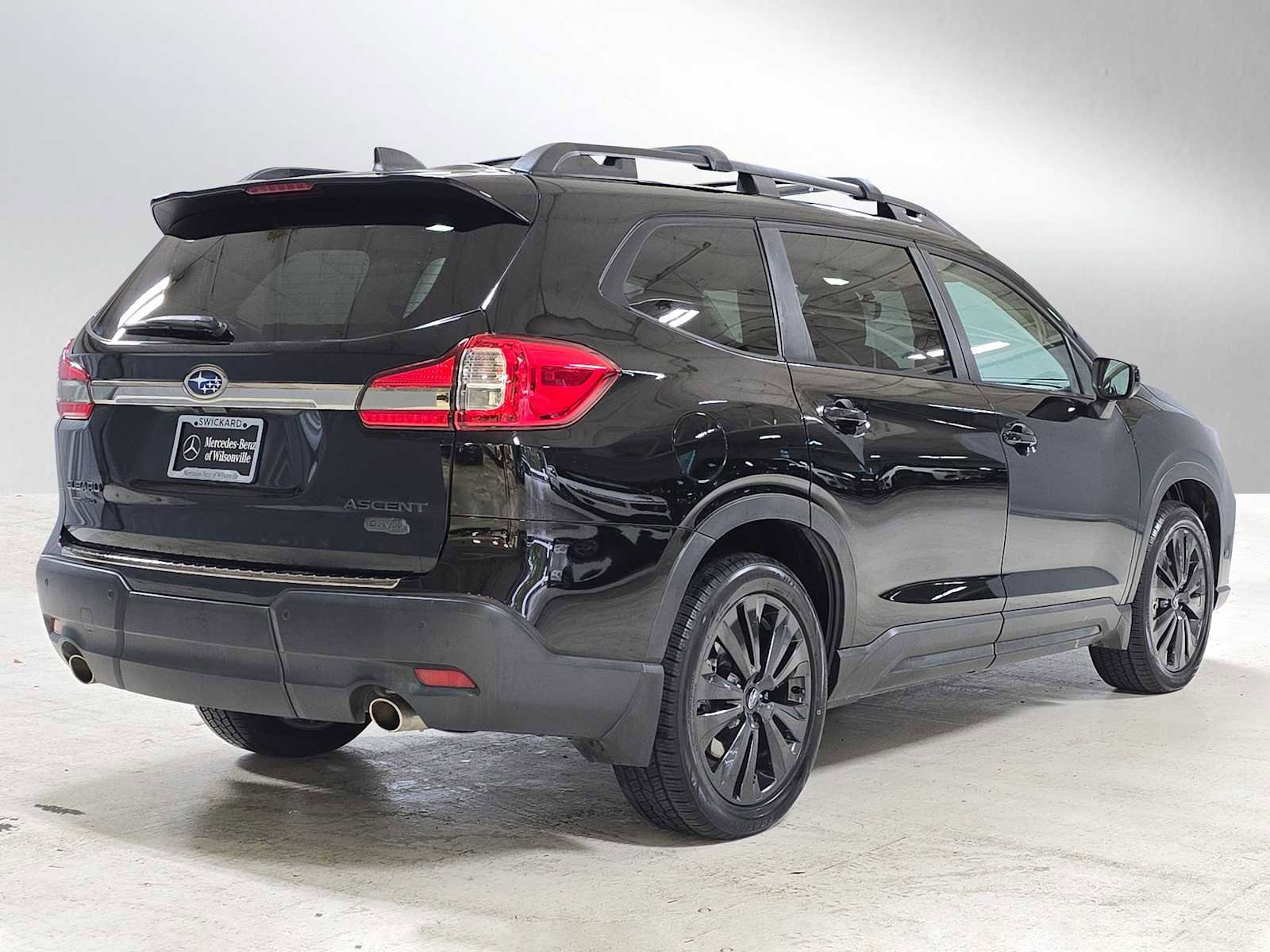 Used 2022 Subaru Ascent Onyx Edition image 3
